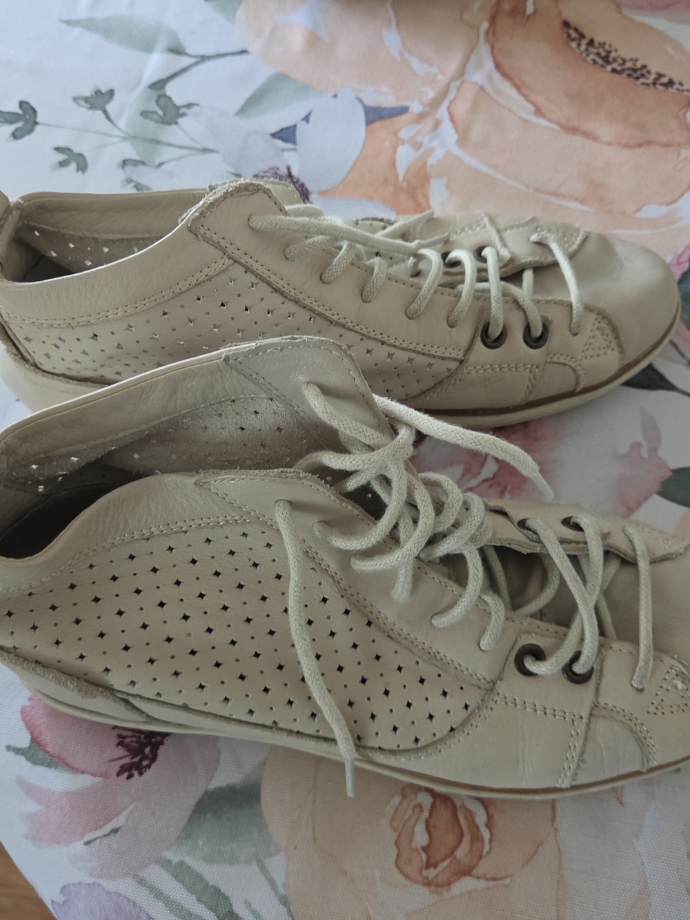 Geox Beige Perforated Leather Lace-Up Sneakers